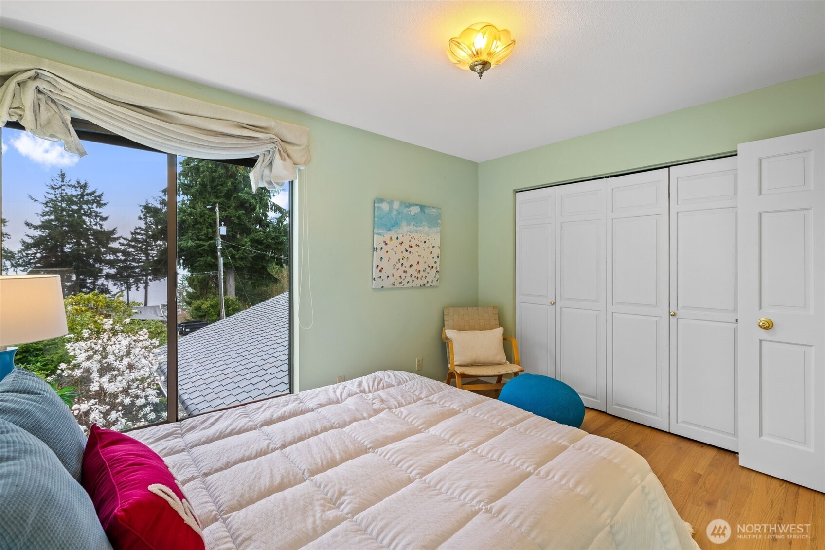 11818 Marine View Drive SW