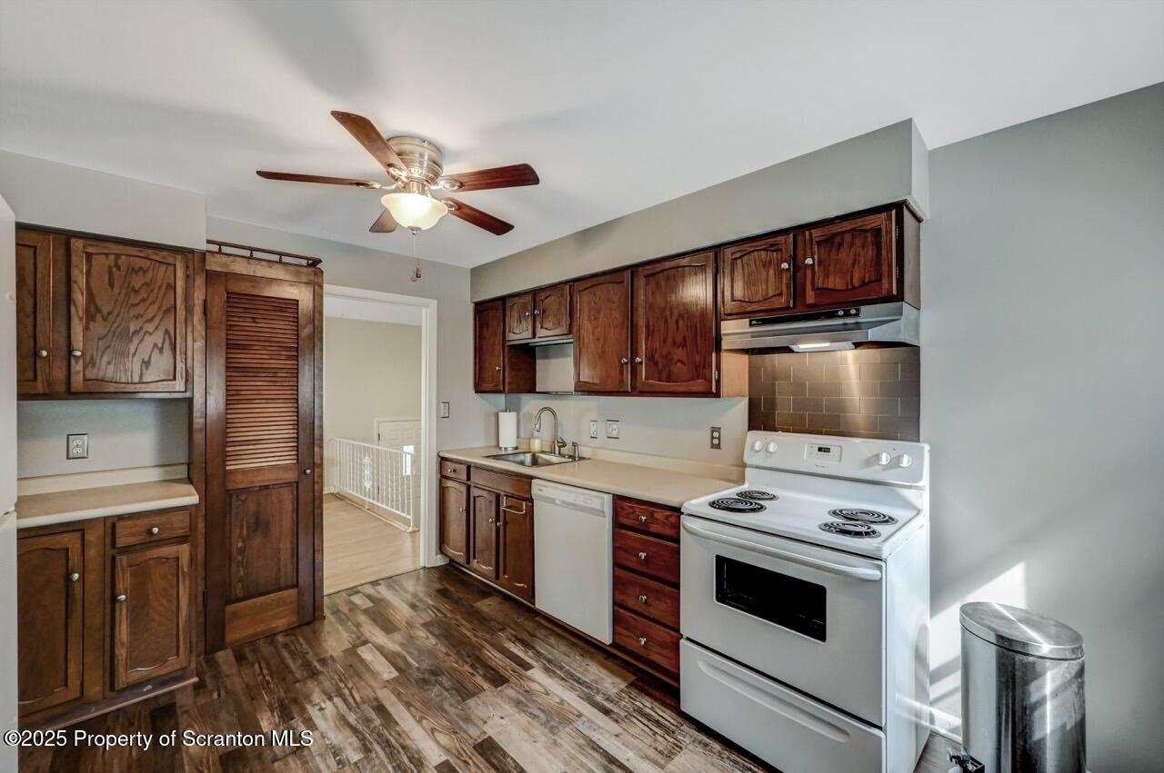 103 Carriage Lane L79