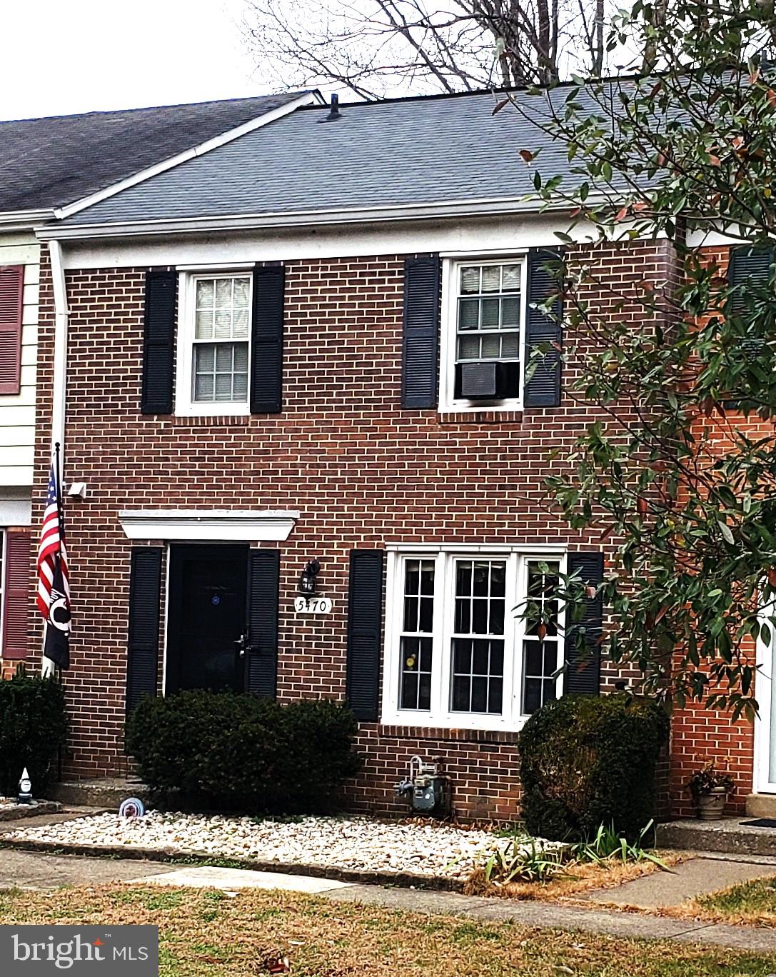 5470 Lighthouse Lane