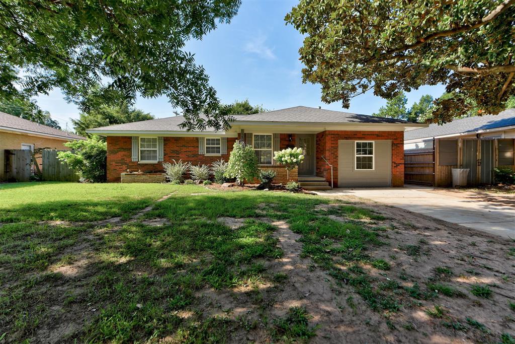 For Lease – Fully Renovated 4 Bed, 2 Bath Near Campus!
Be the first to enjoy this completely renovated 4-bedroom, 2-bathroom home just minutes from campus! This beautifully updated property features wood flooring throughout, modern lighting, fresh paint, and an abundance of natural light. The kitchen and bathrooms have been fully remodeled with stylish finishes and quality craftsmanship. The home offers a clean, contemporary look while maintaining a warm, inviting feel.
*Photos reflect the builder’s quality and style—final touches are nearly complete, and the home will be move-in ready soon. Don’t miss this rare opportunity to lease a like-new home in a prime location!  Available July 15th.