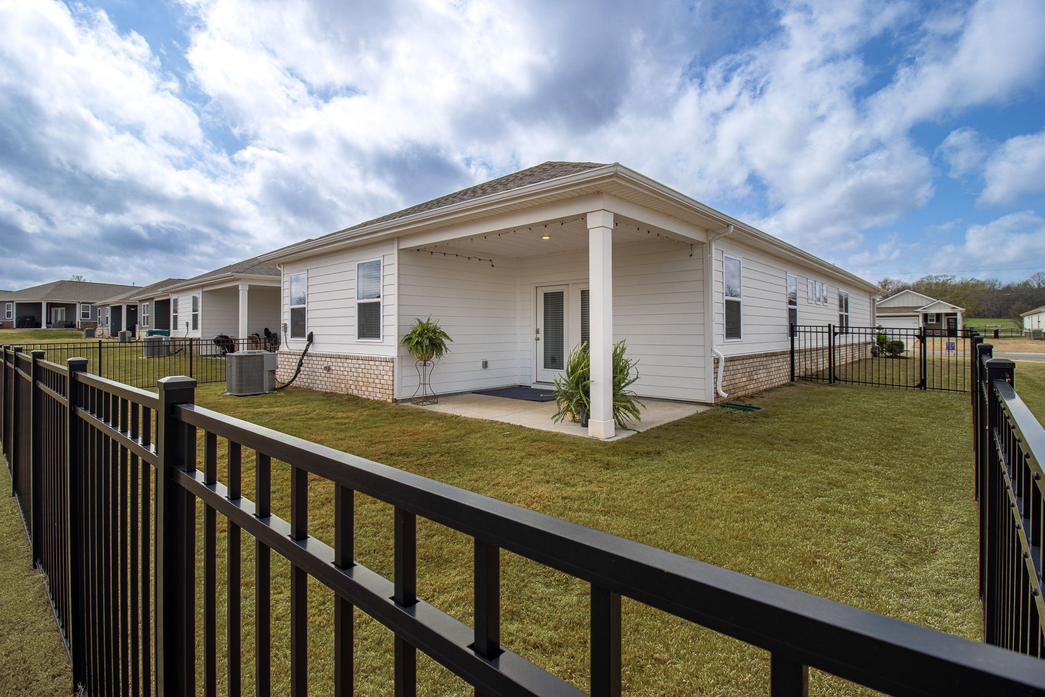 2405 Quinn Dr