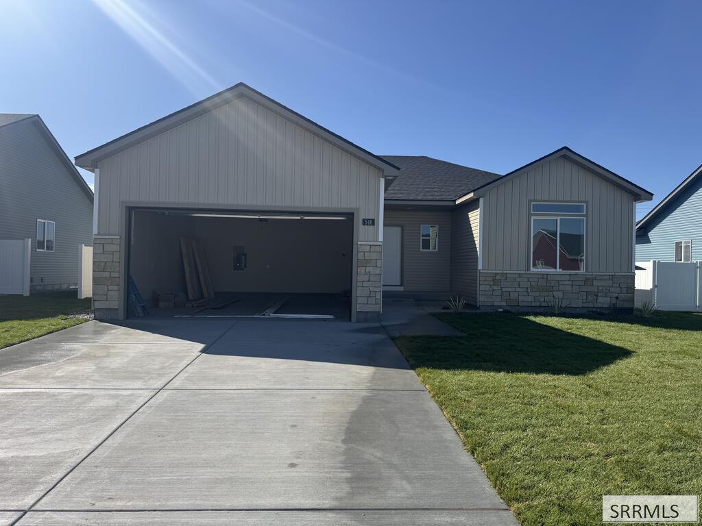 548 Abigail Lane