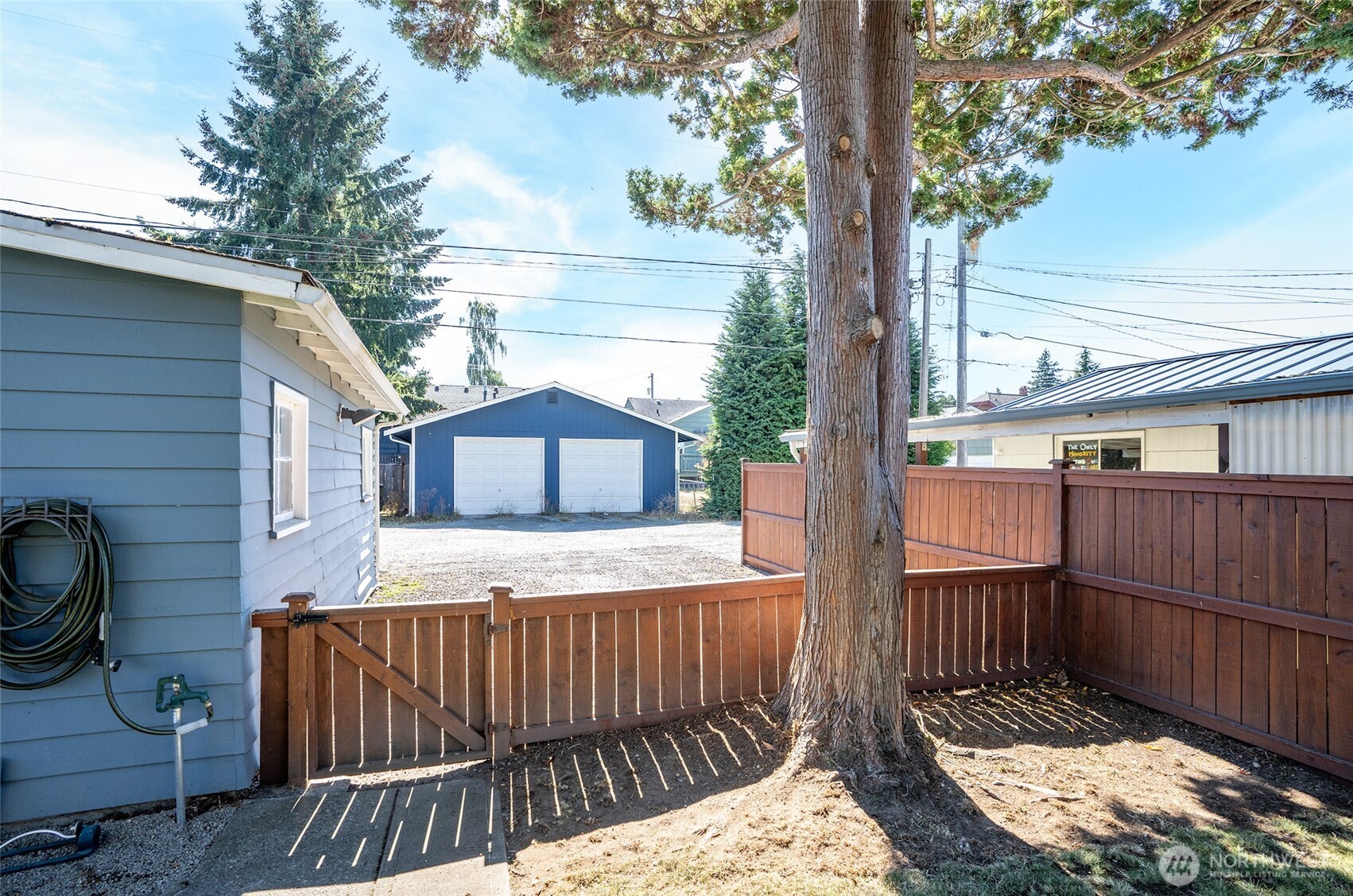 5210 N 46th Street