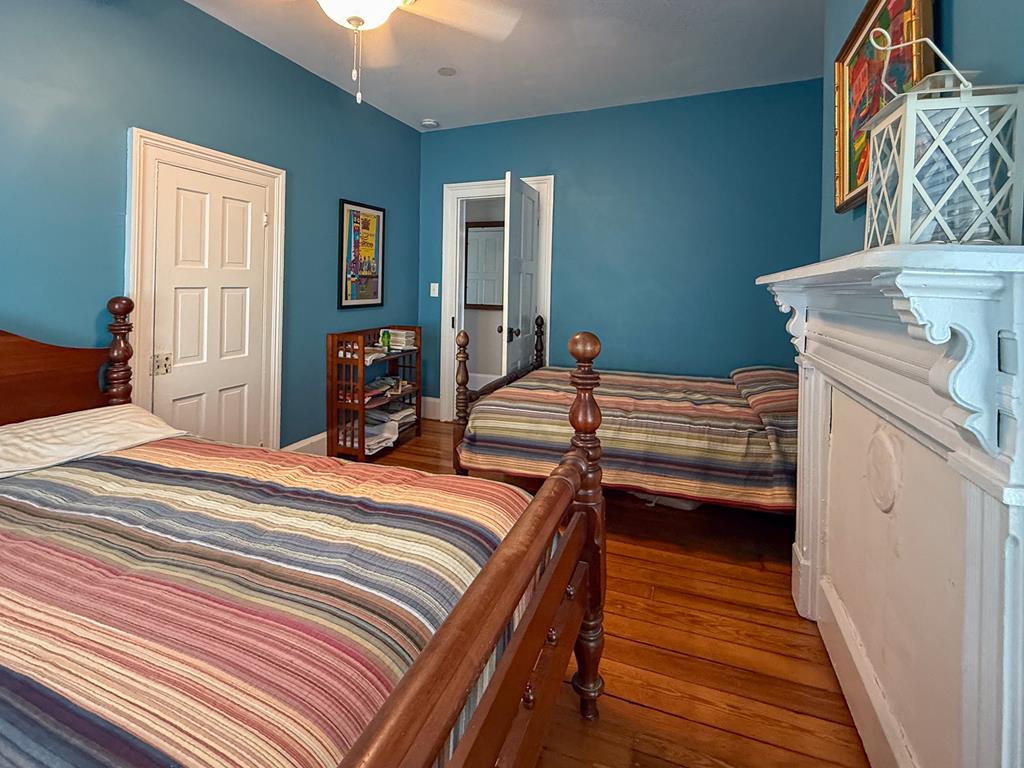 340 Randolph Ave 604