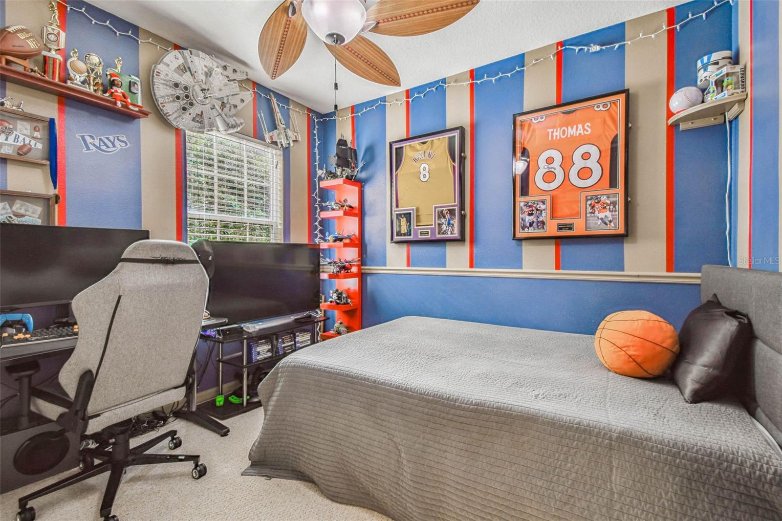 5014 Torrey Hills Lane