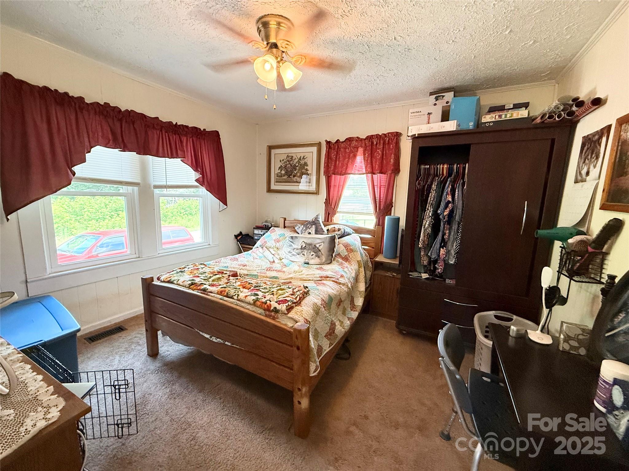1492 Overlook Drive