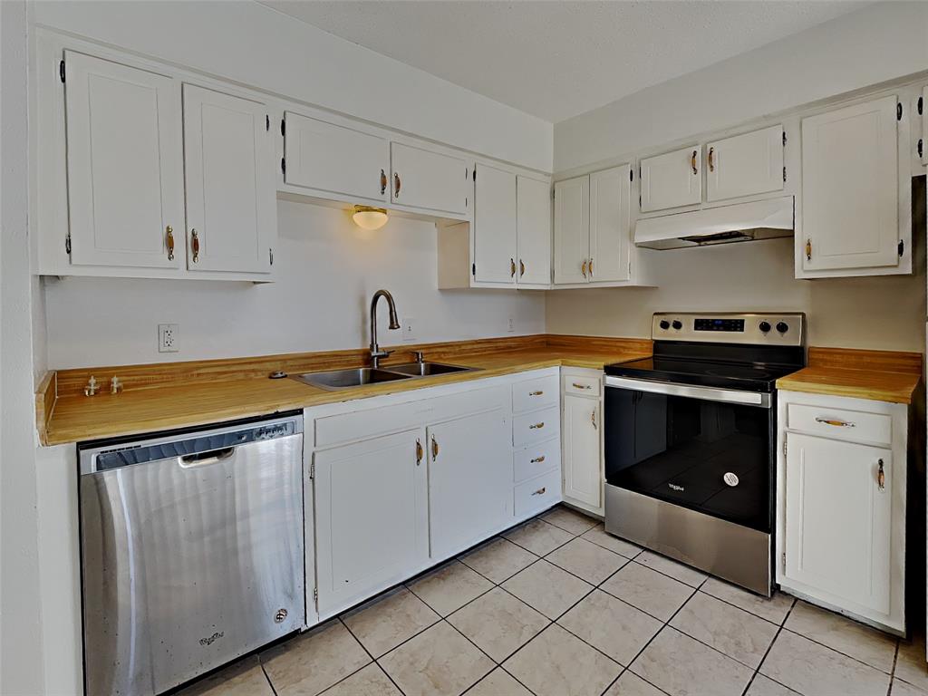 5634 Boca Raton Boulevard 210