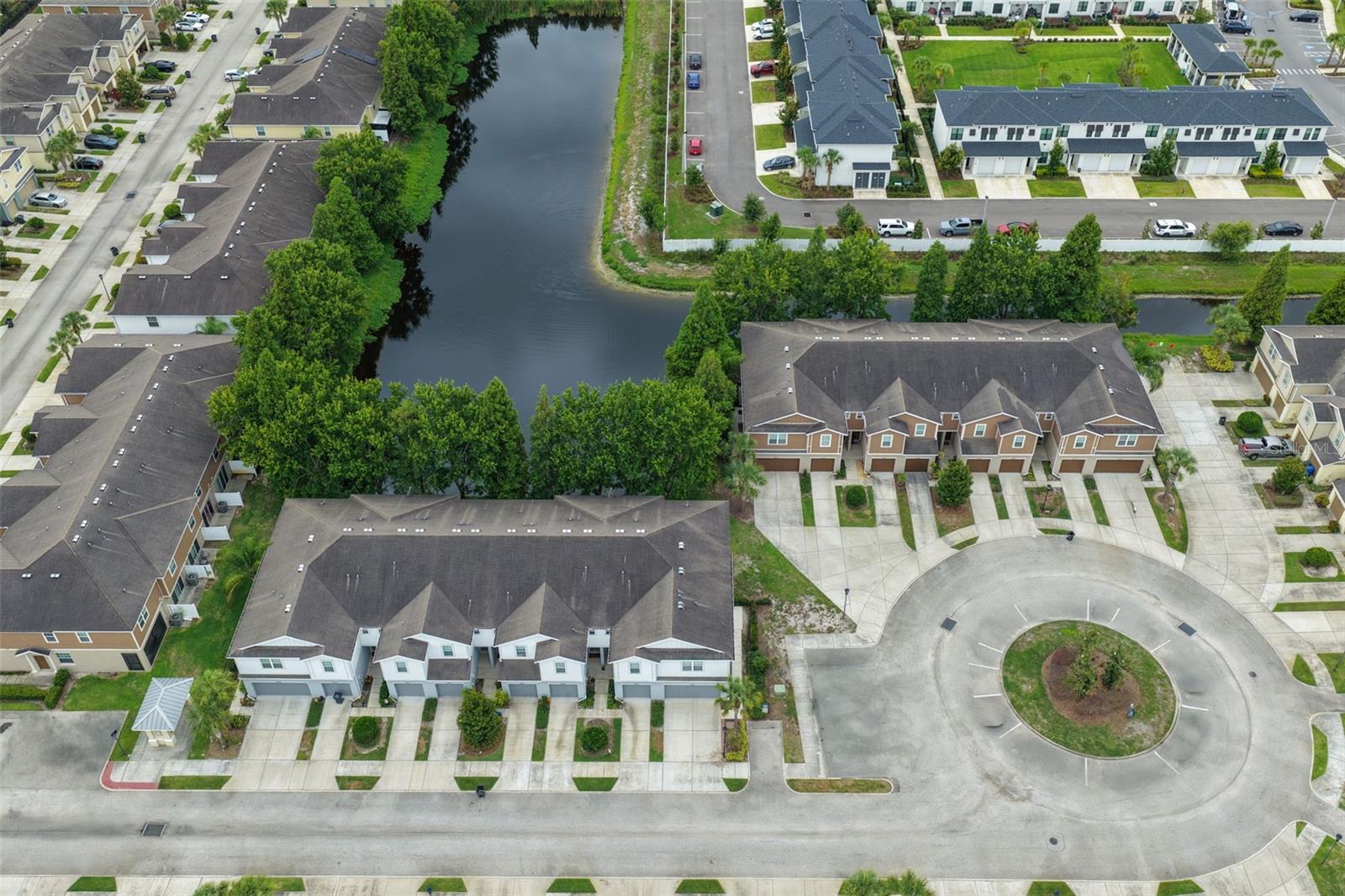 4751 White Sanderling Court