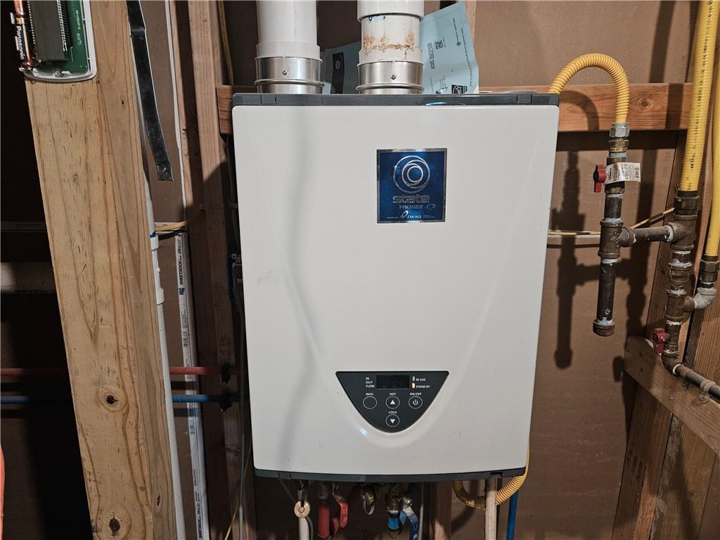 33253 Cedar Niles Road