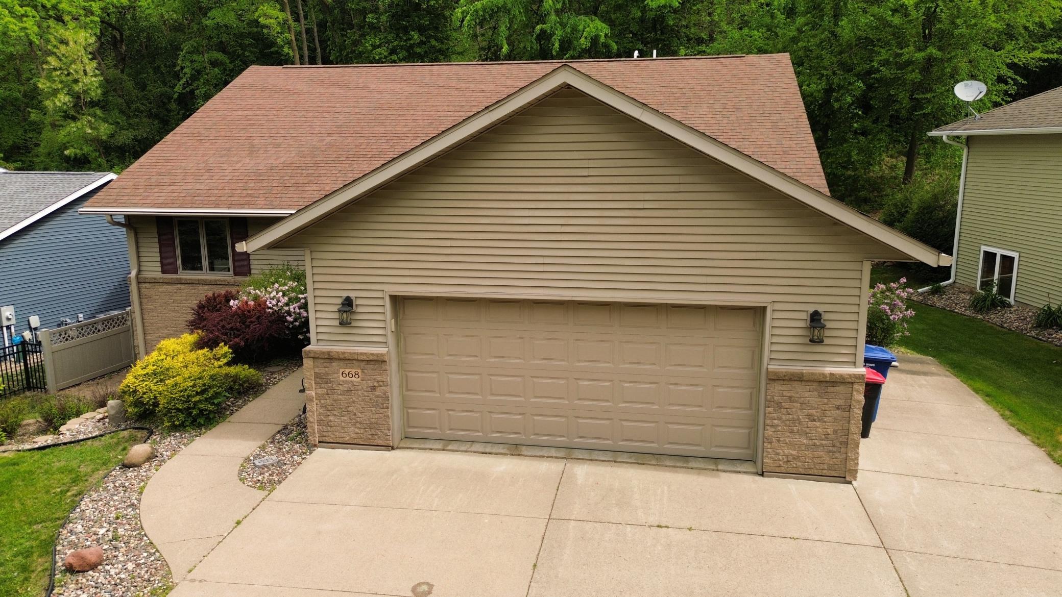 668 Hallstrom Drive