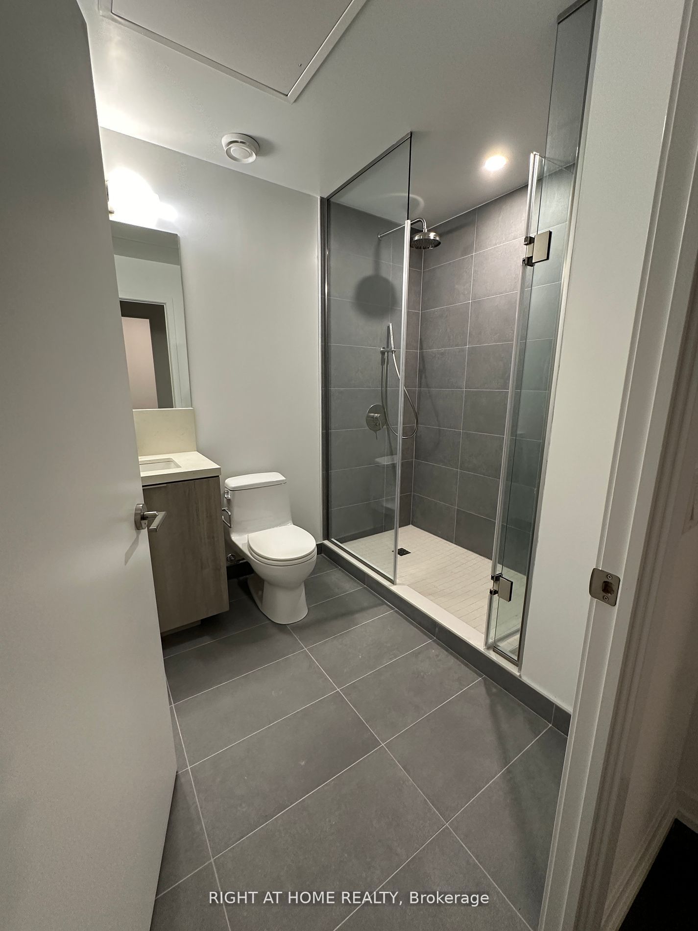 2020 Bathurst St 508