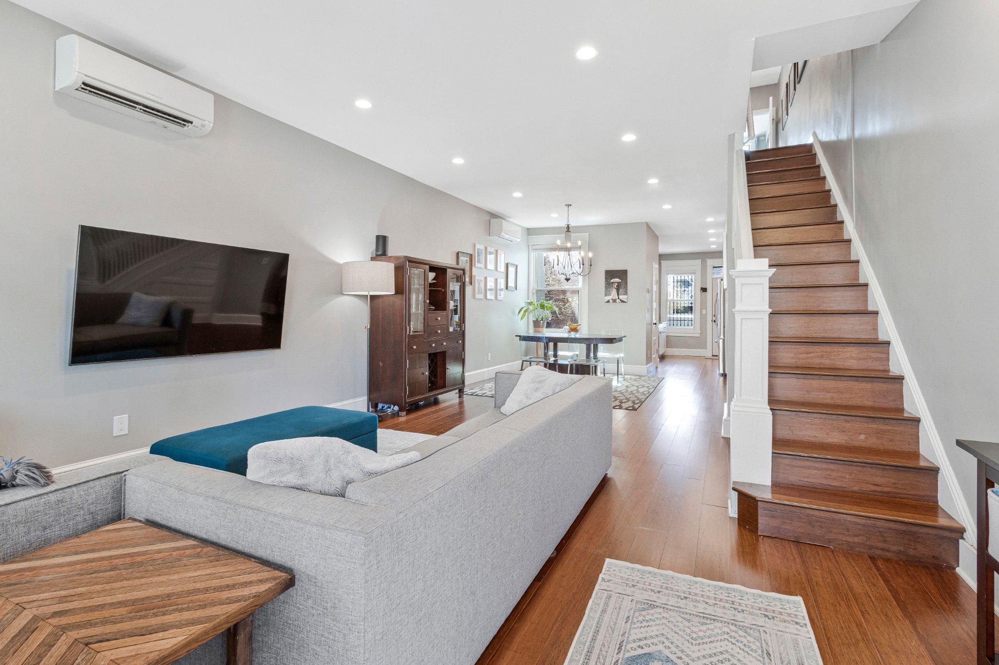 503 I St NE  