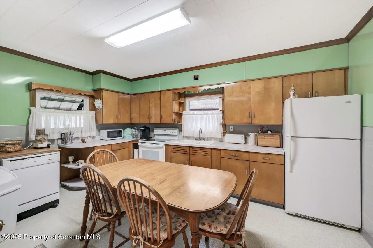 229 Laurel Street L 49