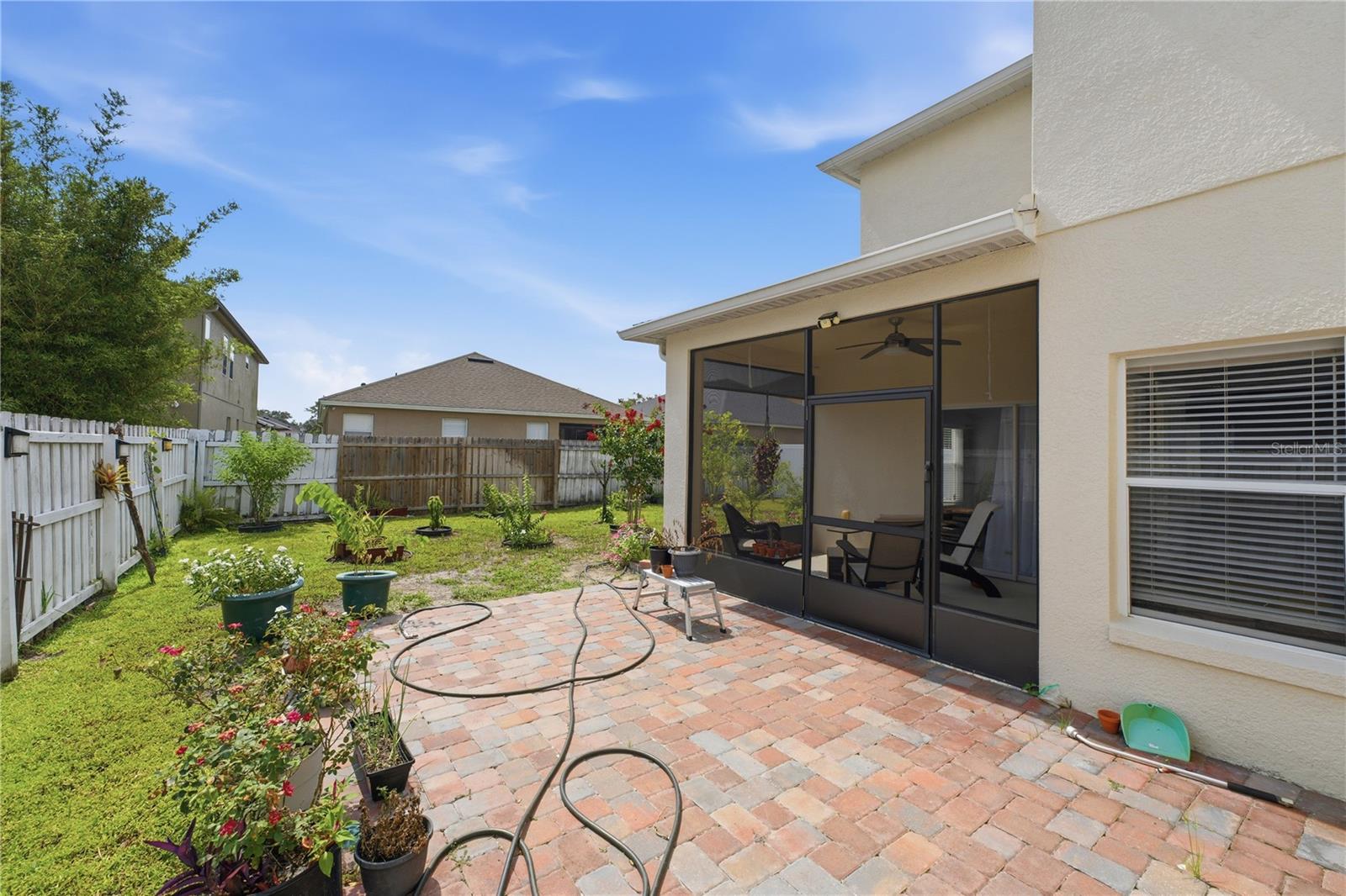 10114 Oak Crest Road