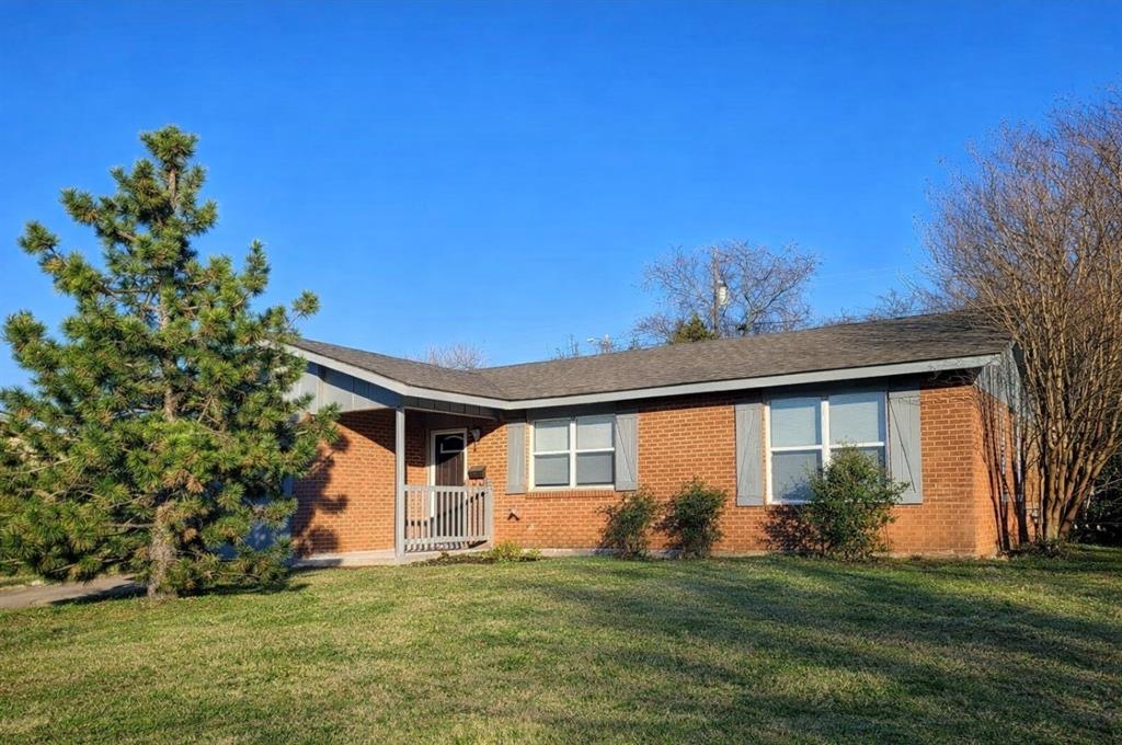 816 Leeper Drive
