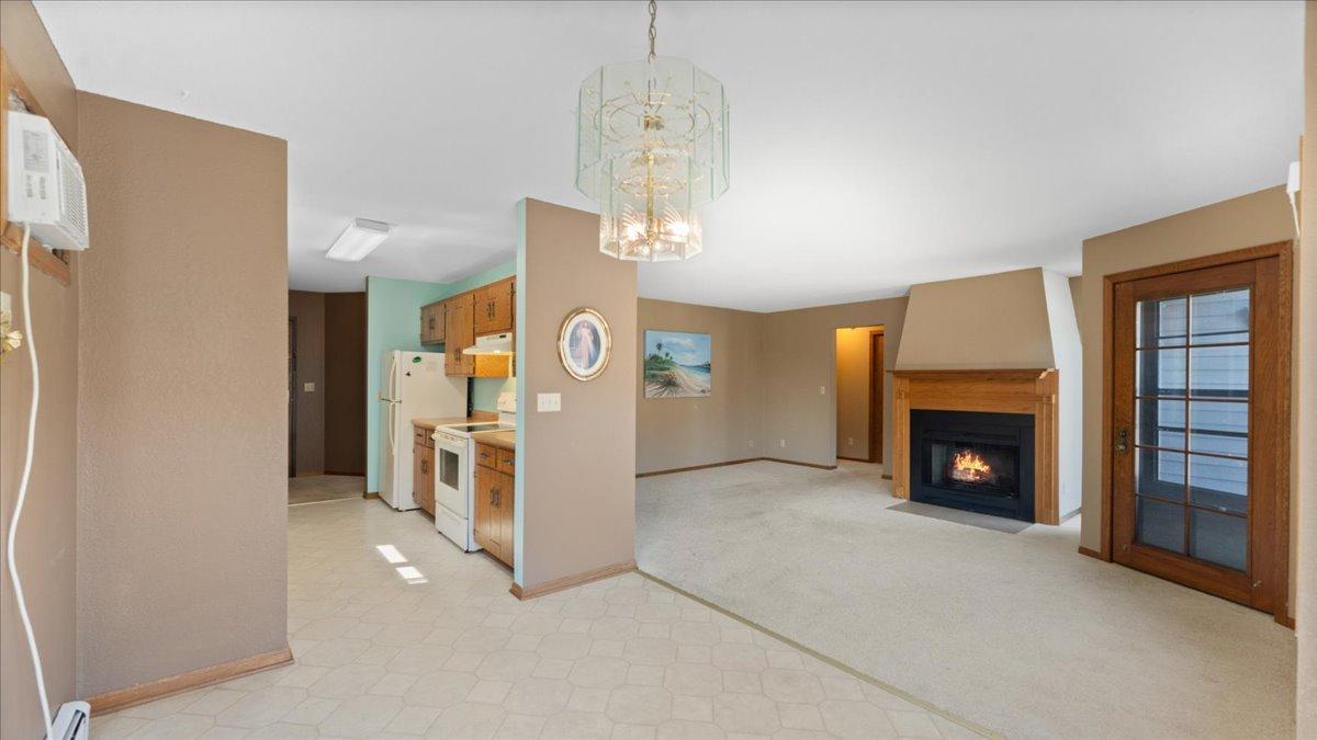 245 Park Avenue S 206