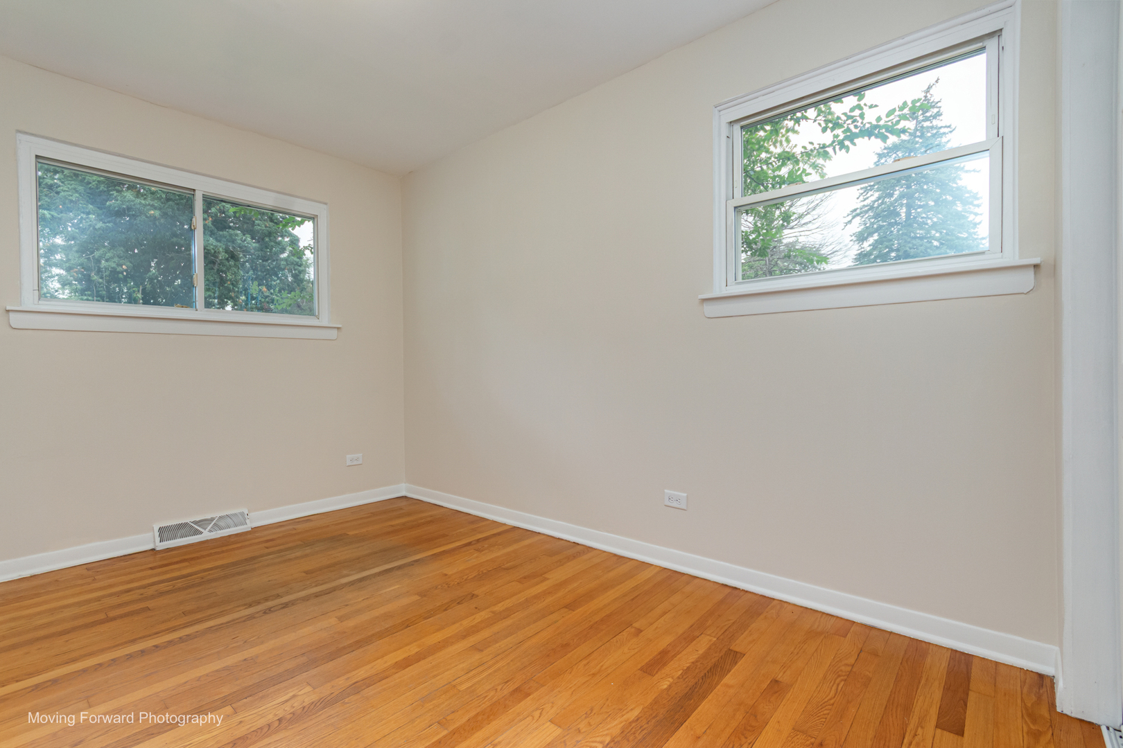 7101 W 114th Place