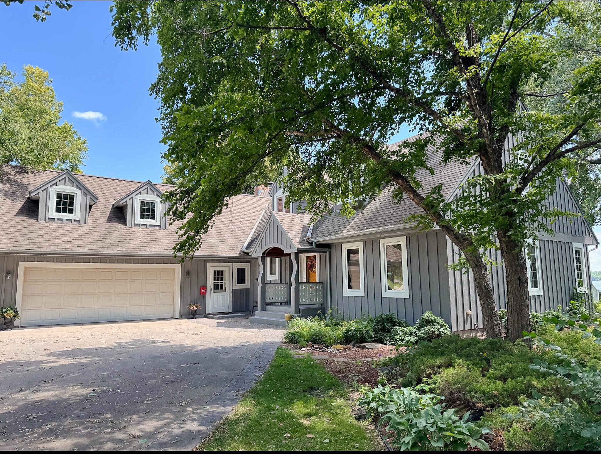 Welcome to this beautiful lake home located on Willmar Lake, adjacent to the golf course. This charming residence features four bedrooms, three bathrooms, and a two-stall attached garage, along with a bonus recreation room. Enjoy lake living with approximately 135 feet of shoreline. Start your mornings sipping coffee on the deck or patio while taking in the lake views, and spend your evenings and weekends entertaining. Don’t miss the opportunity to make this stunning property your home.