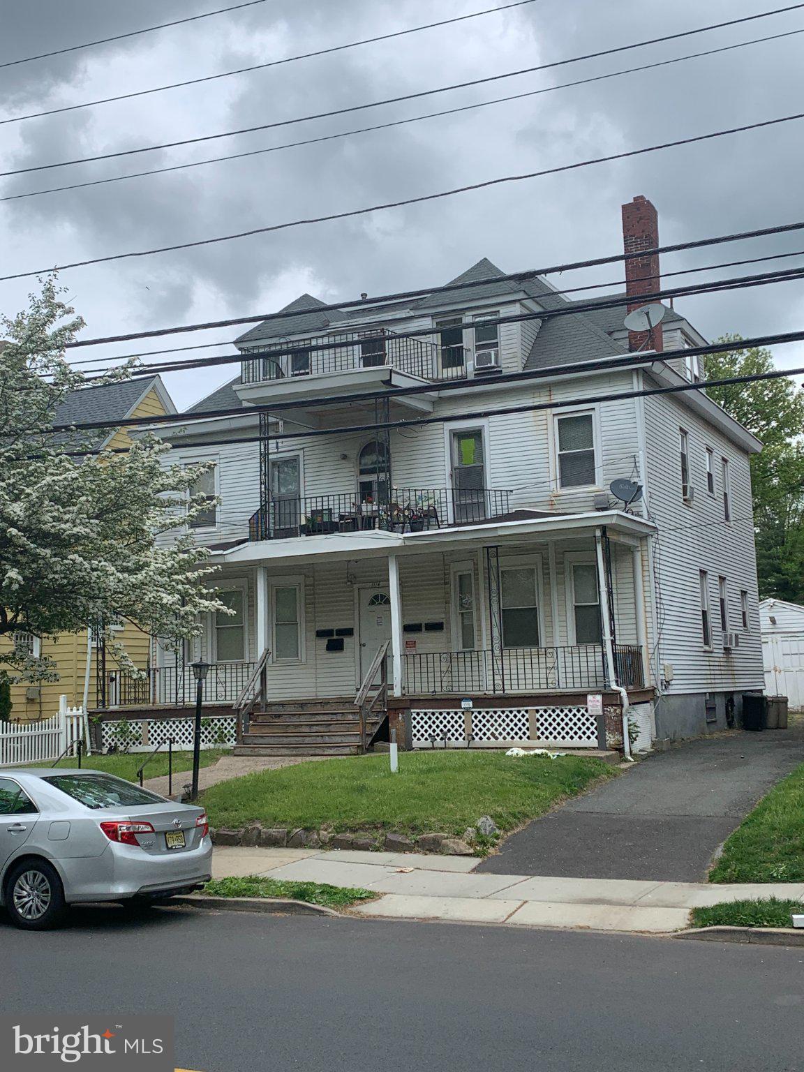 1114 Stuyvesant Ave  