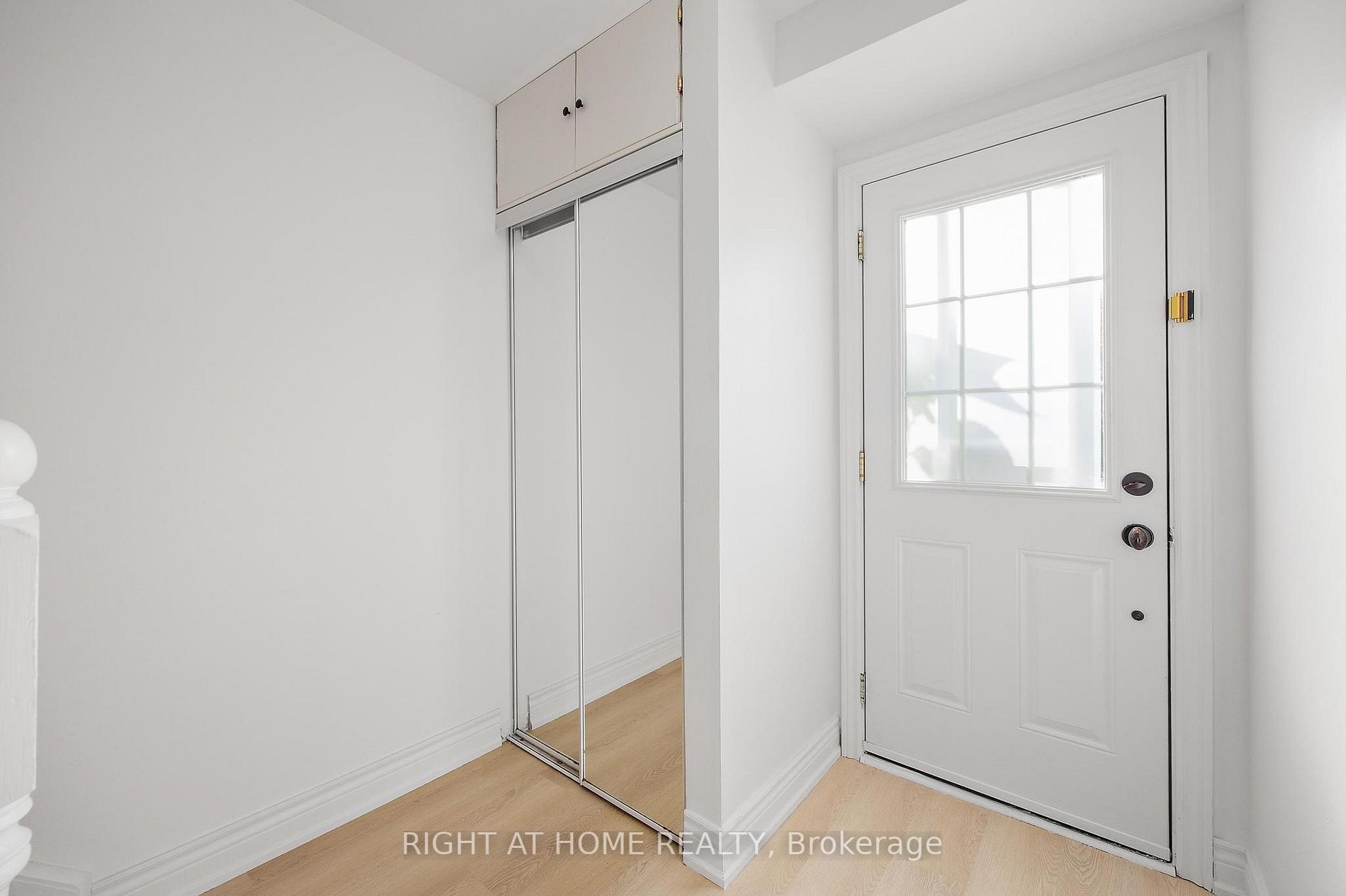 1020 Central Park Dr 82