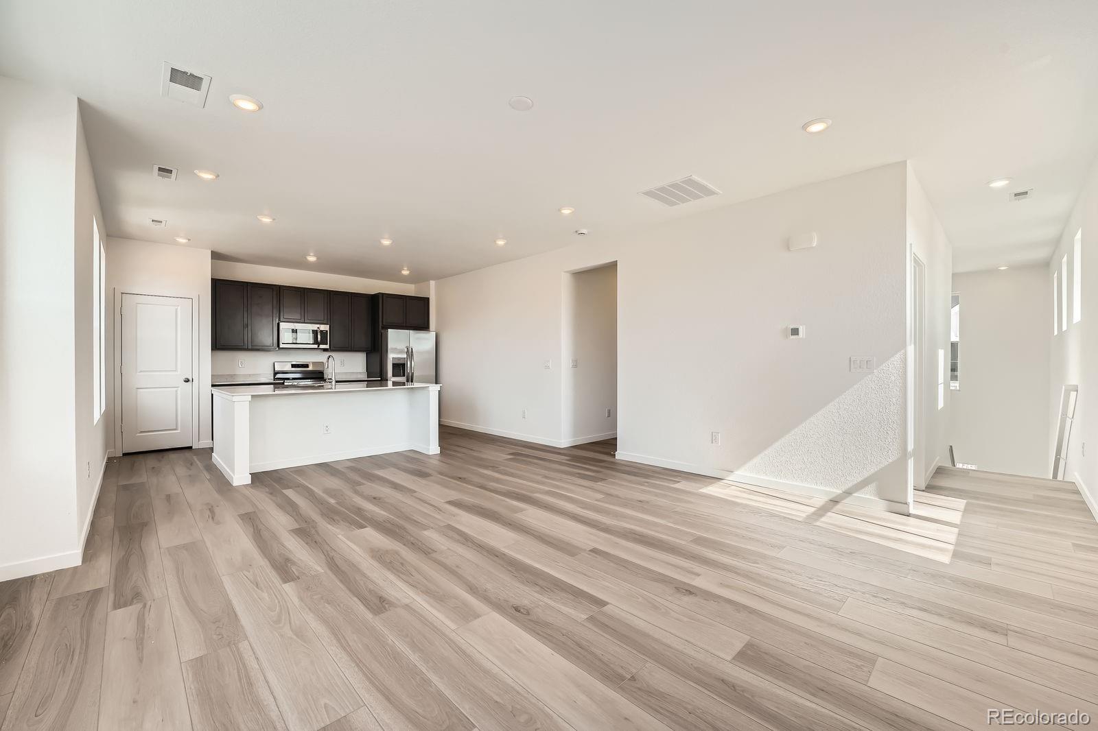 2150 S Haleyville Way