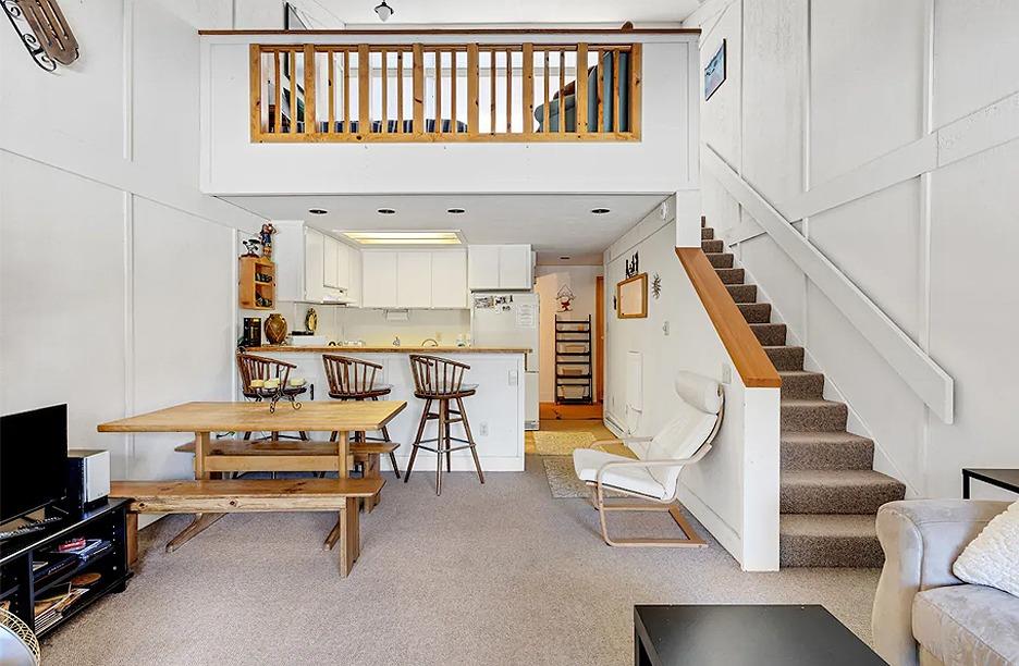 100 Creekside Drive, Condo 51