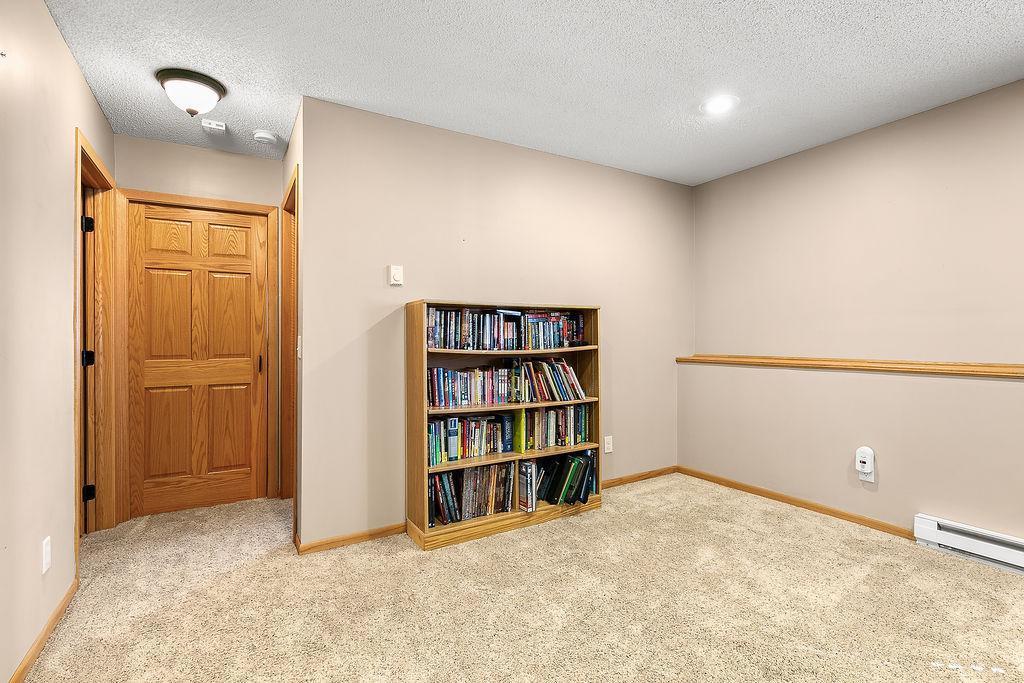 1734 Maple Court