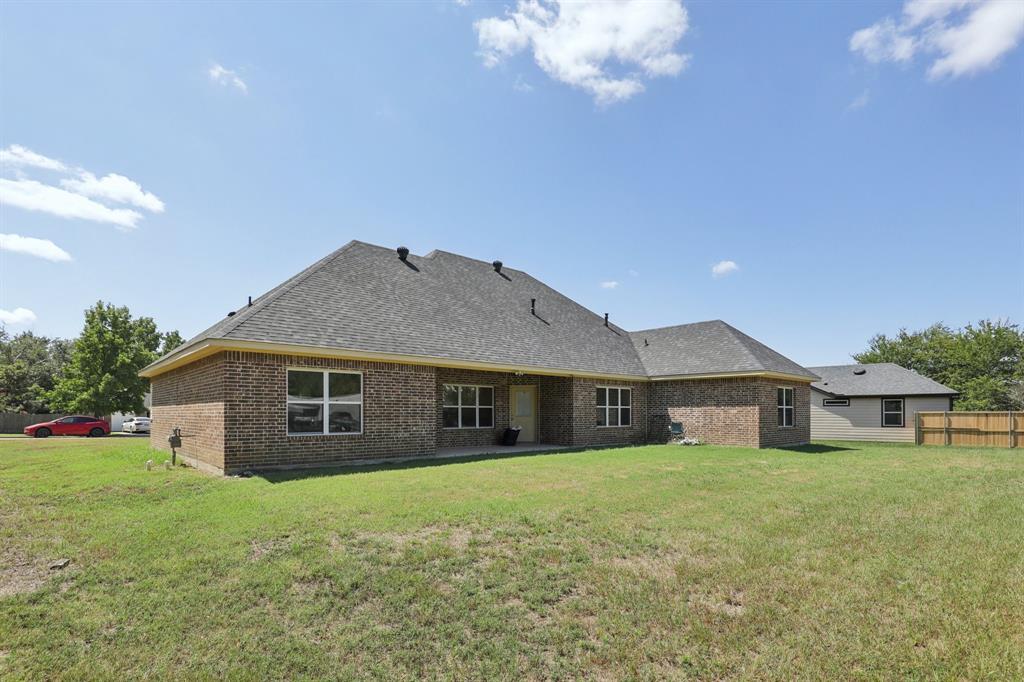 1702 Kings Lane