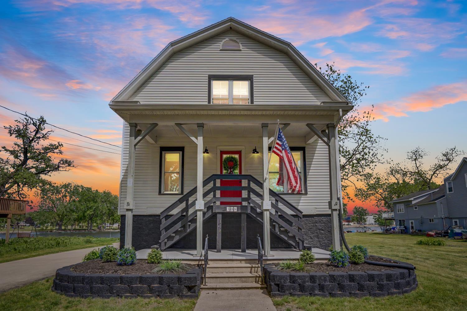 308 NW 4th Avenue