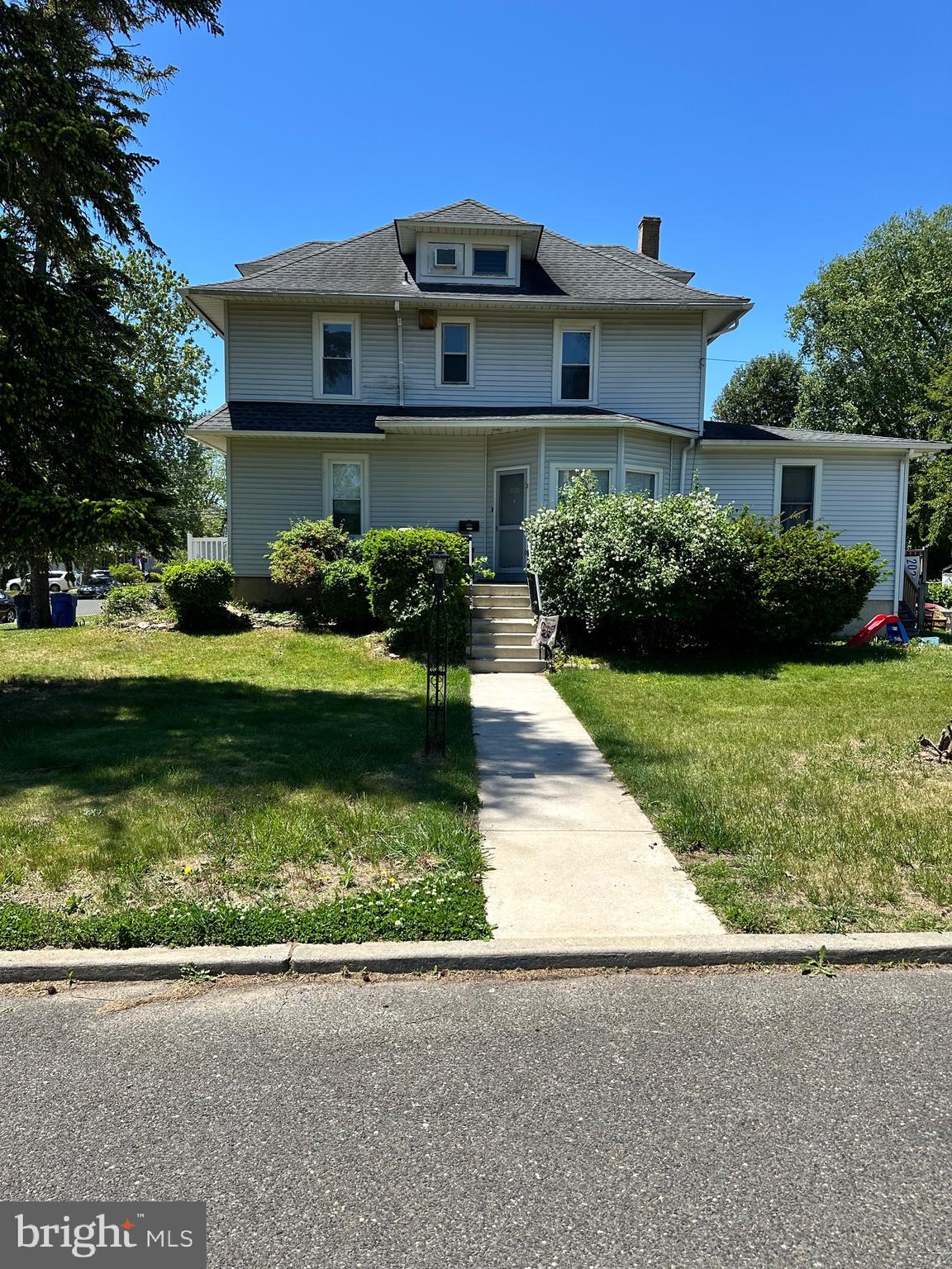 202 Washington Ave  