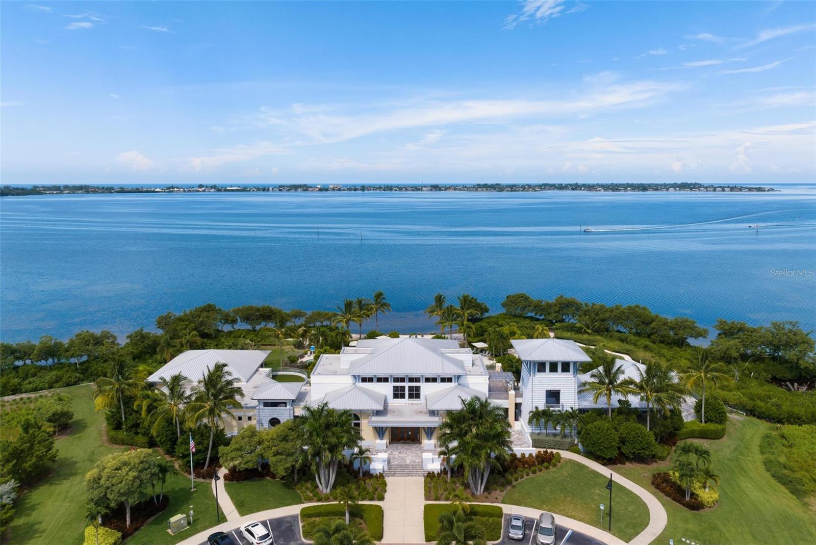 347 Compass Point Drive 201