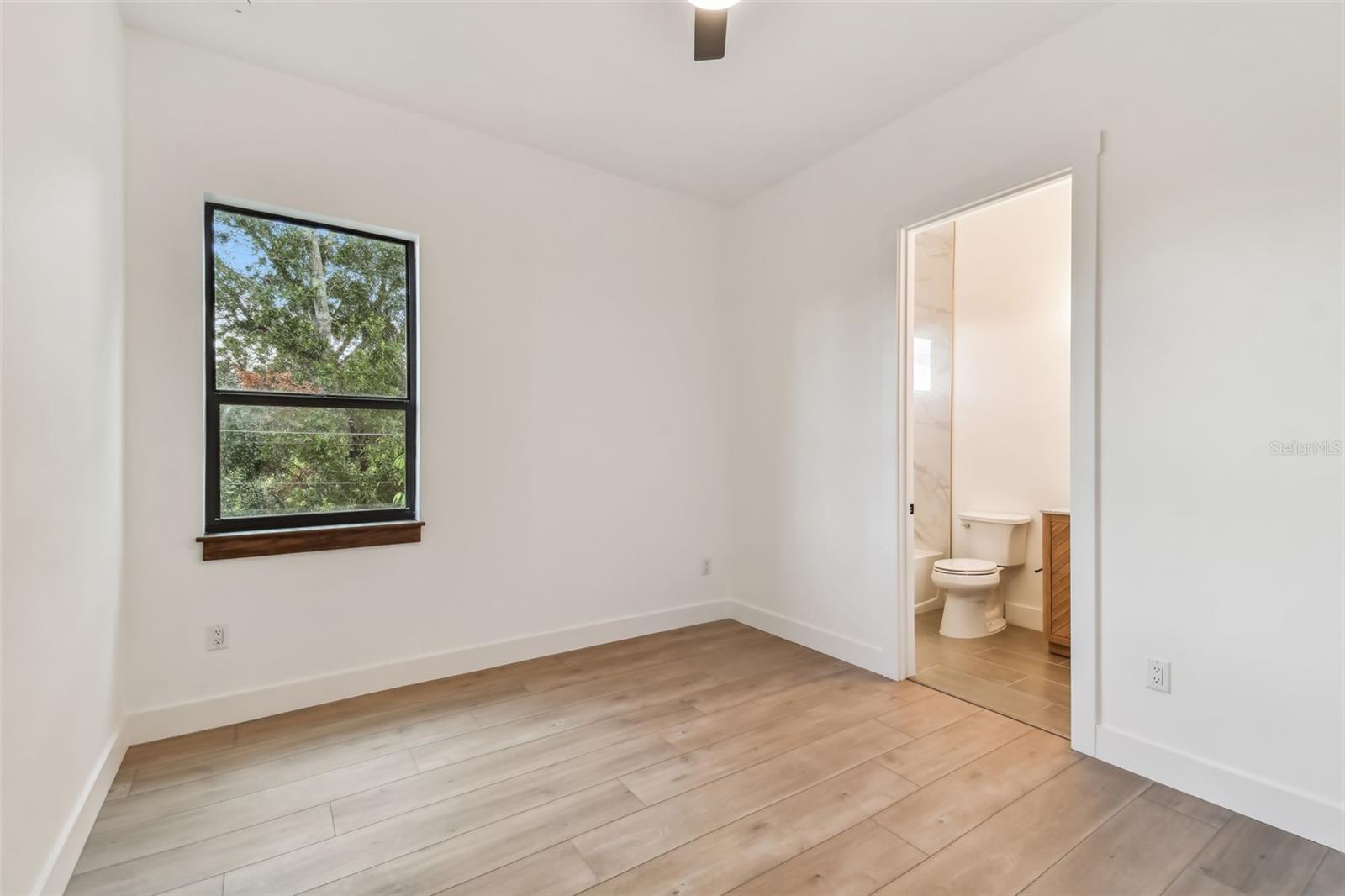 4717 W Oklahoma Avenue