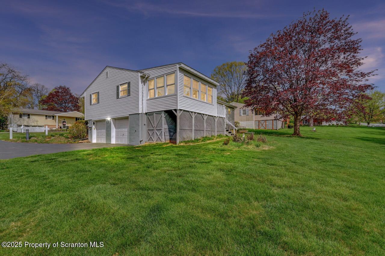 103 Carriage Lane L79