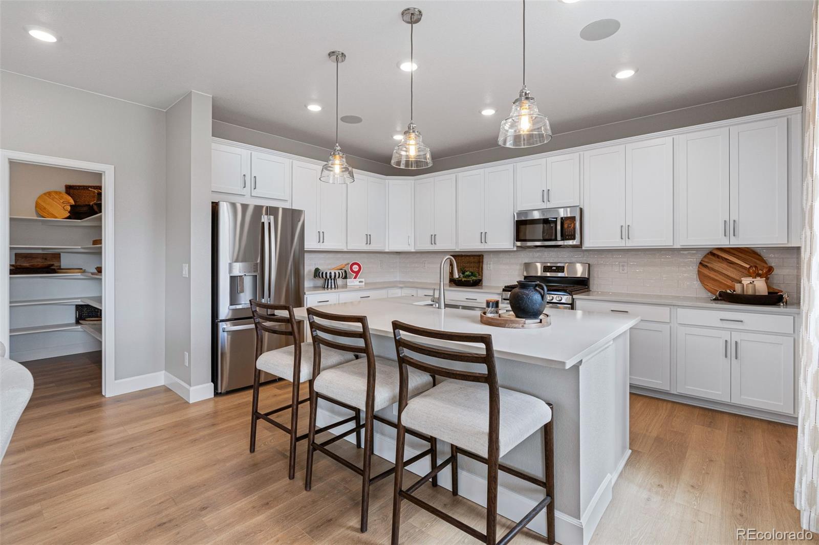9354 Quartz Street