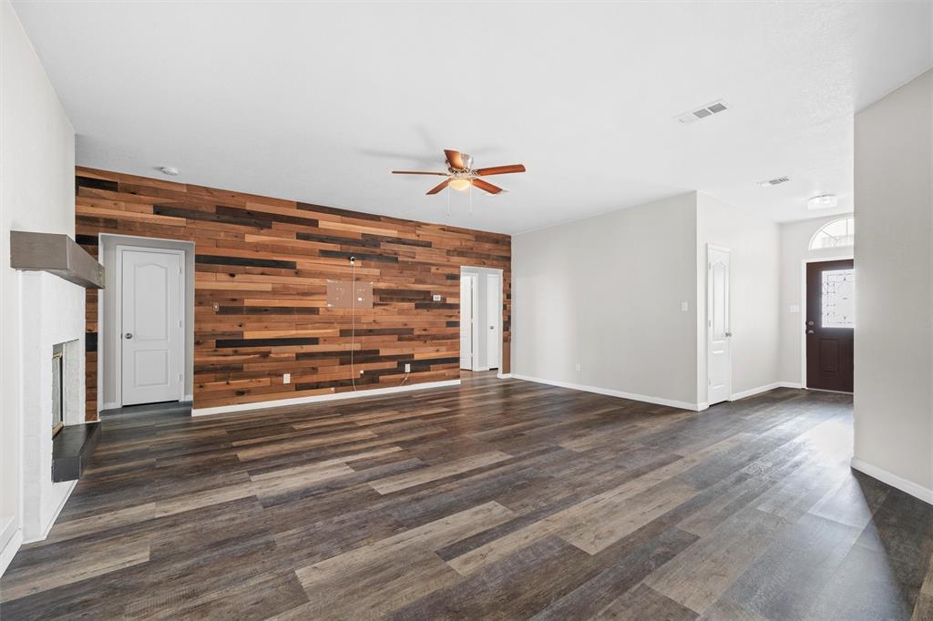 2131 Post Wood Lane