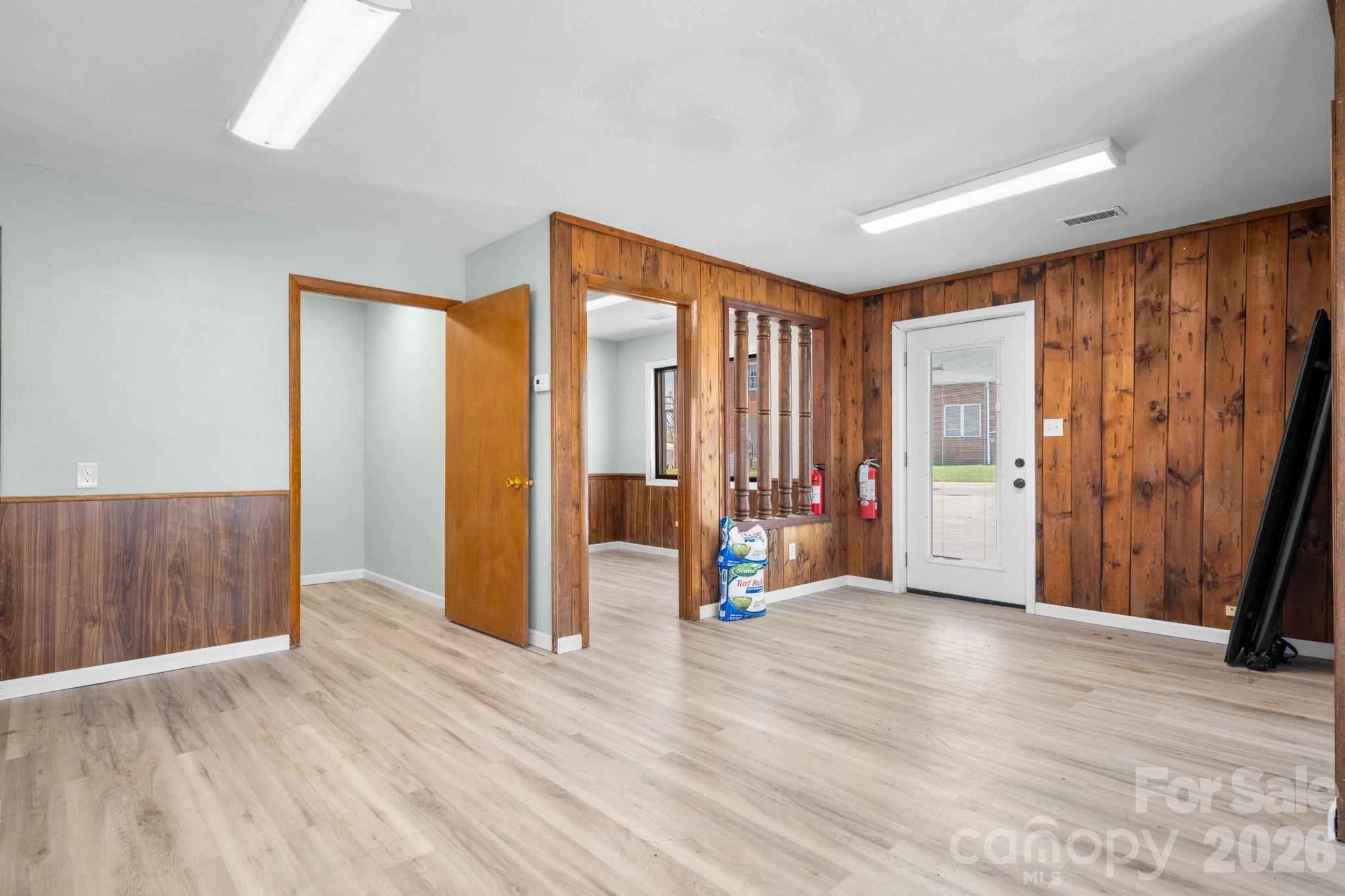 121 13th Street SW