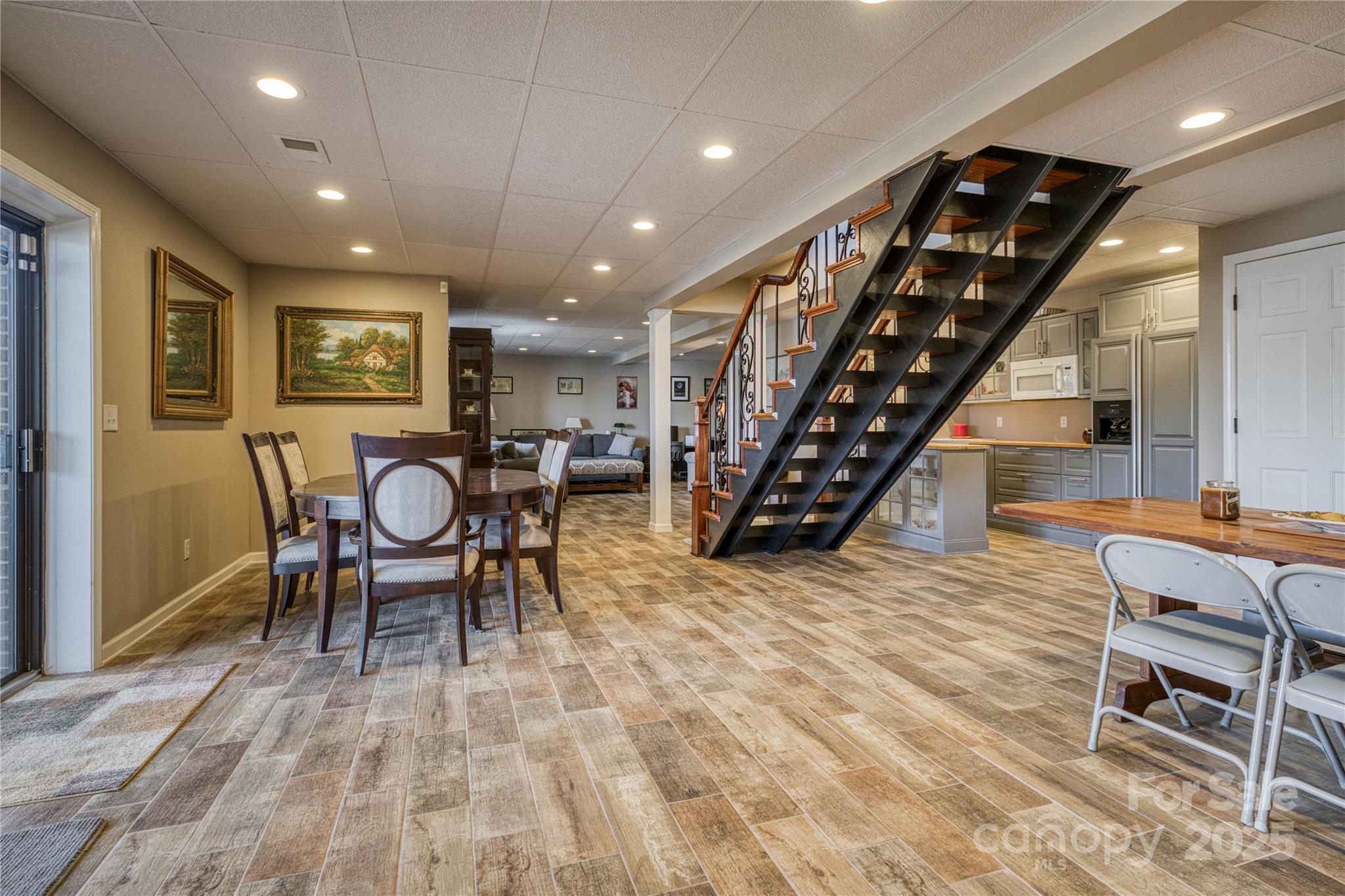 396 Lake Hills Drive