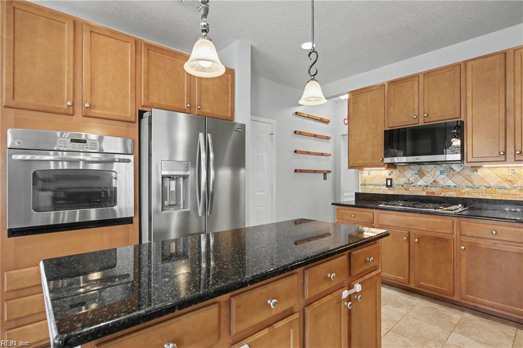 413 Quaker Ridge Court