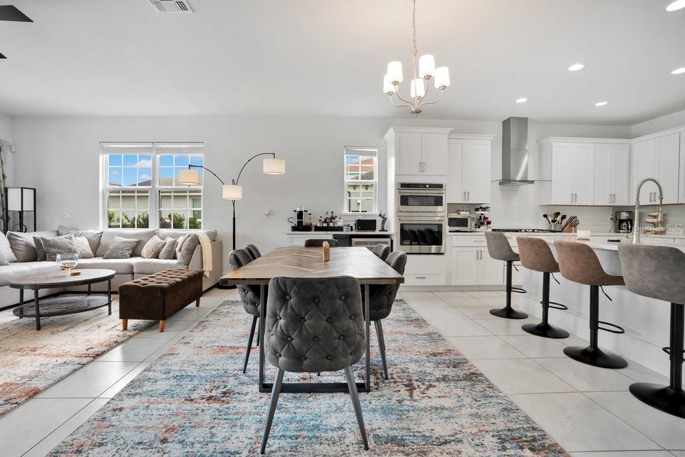 7417 Sparkling Court