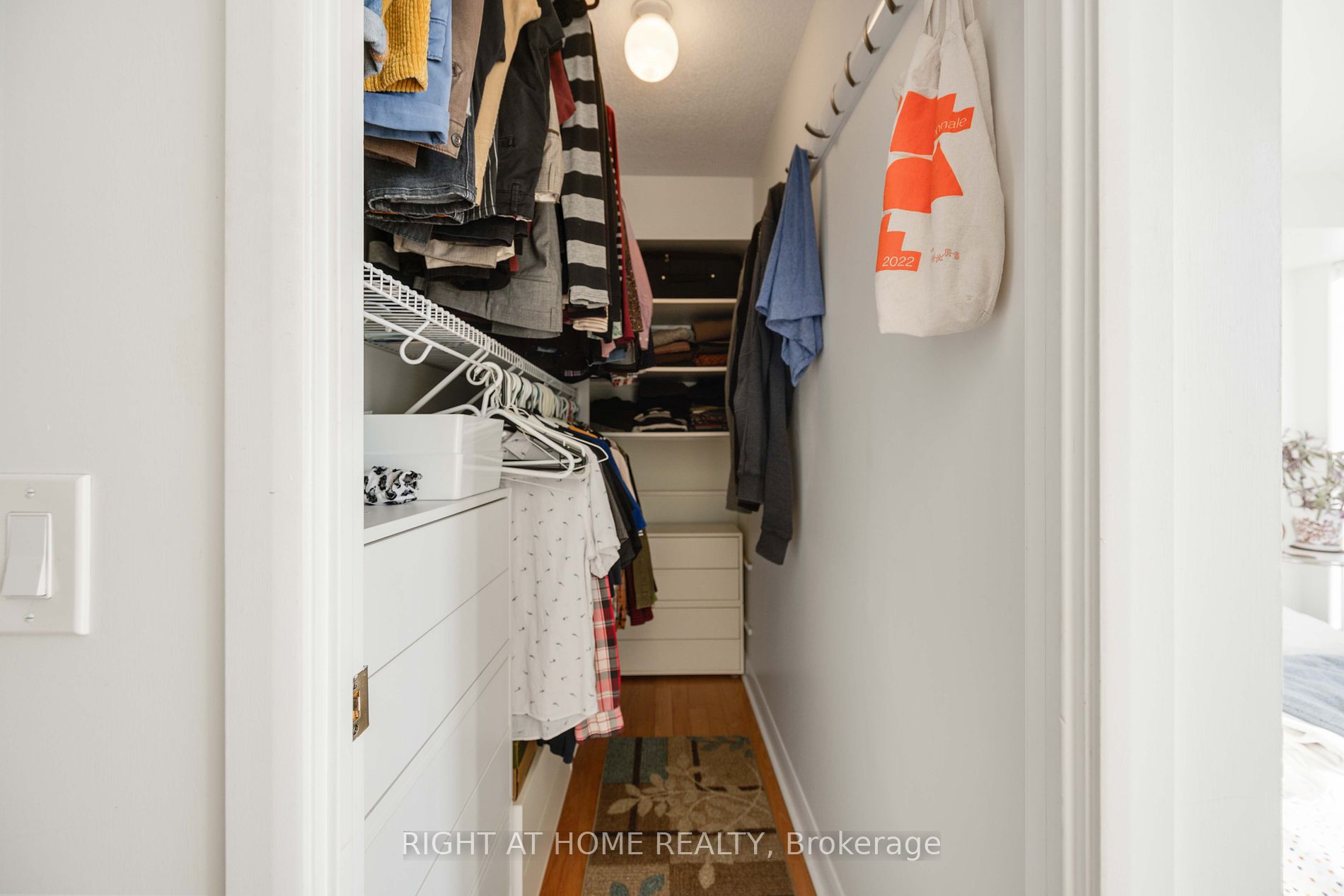 4968 Yonge St 3015