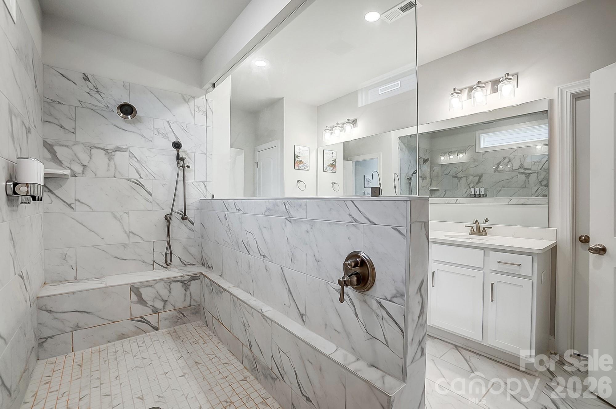 6858 Hunts Mesa Drive