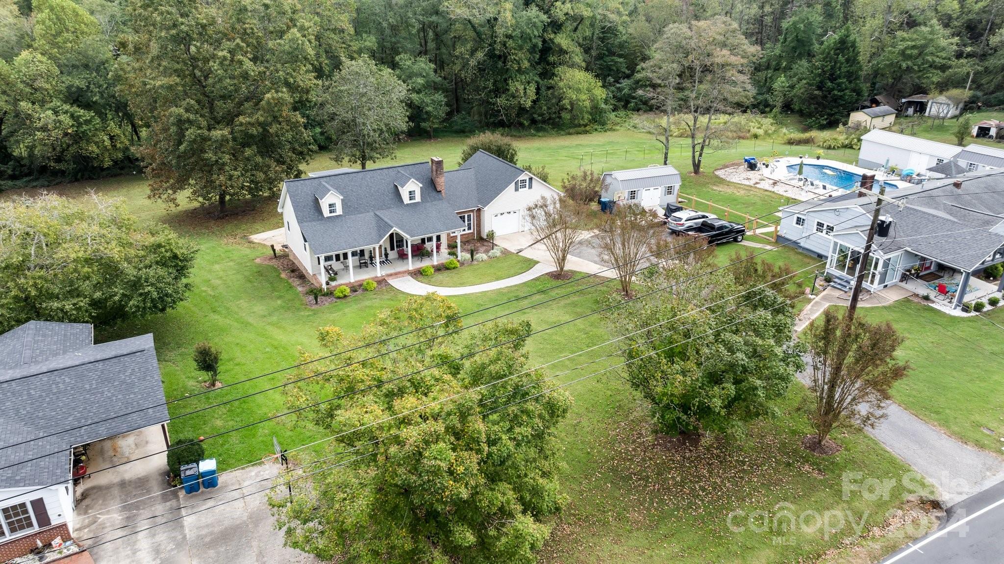 2461 Walt Arney Road