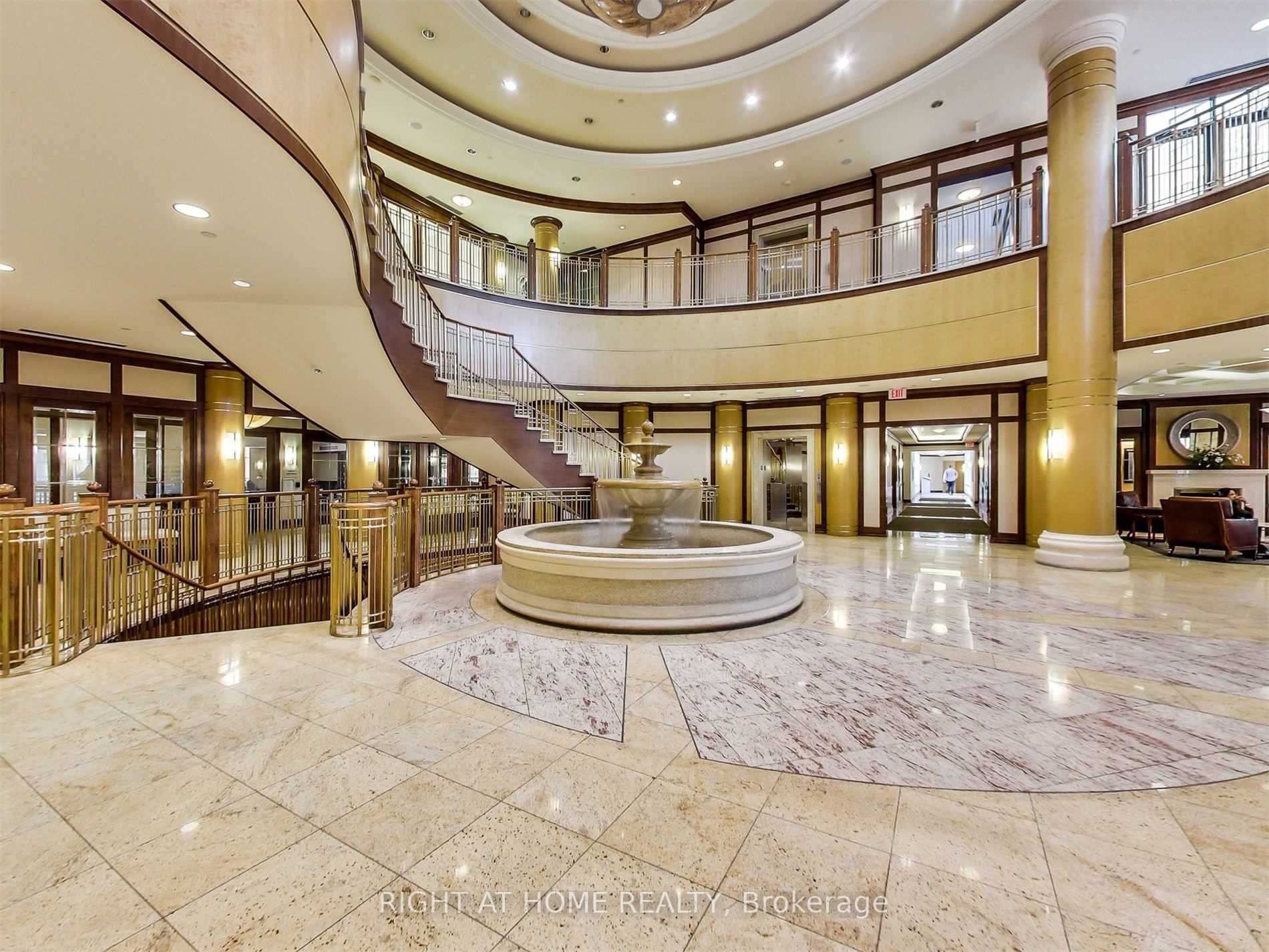 80 Harrison Garden Blvd 1428