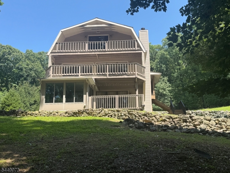 352 Buckhorn Dr