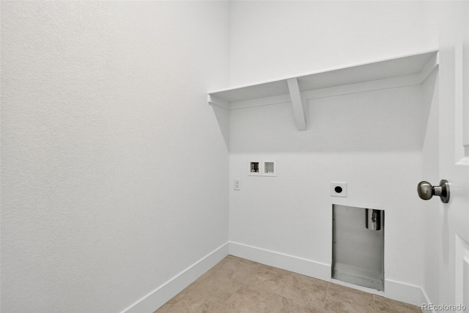 17136 W 92nd Loop