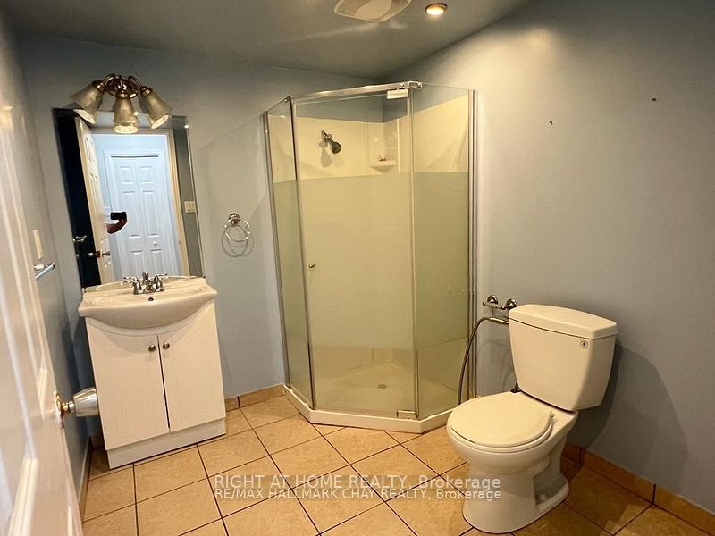 31 Forest Dale Dr Lower L