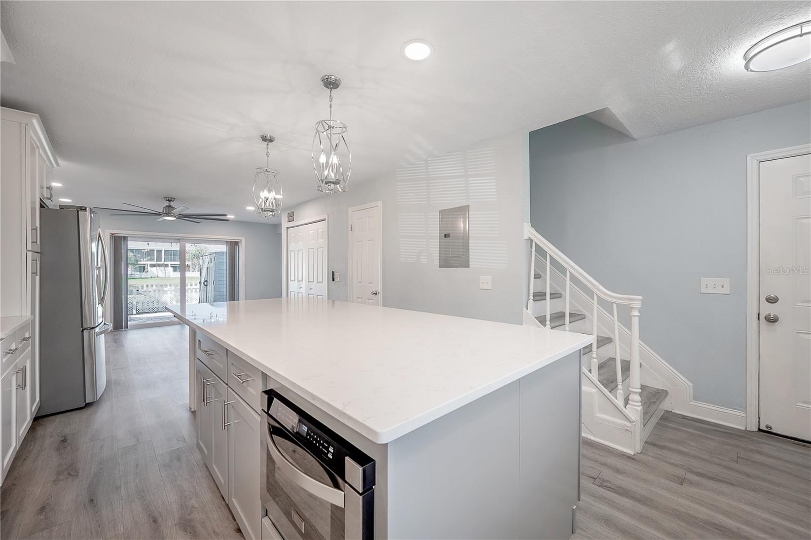 13700 Orange Sunset Drive