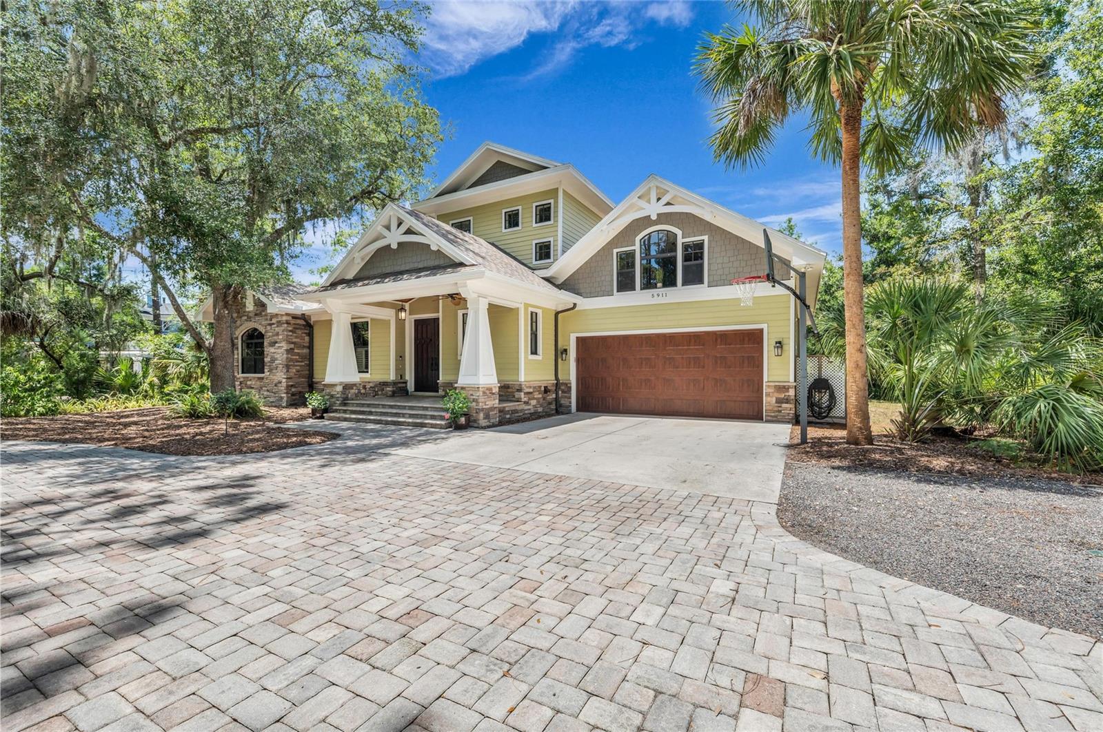 5911 River Forest Circle, Bradenton, FL