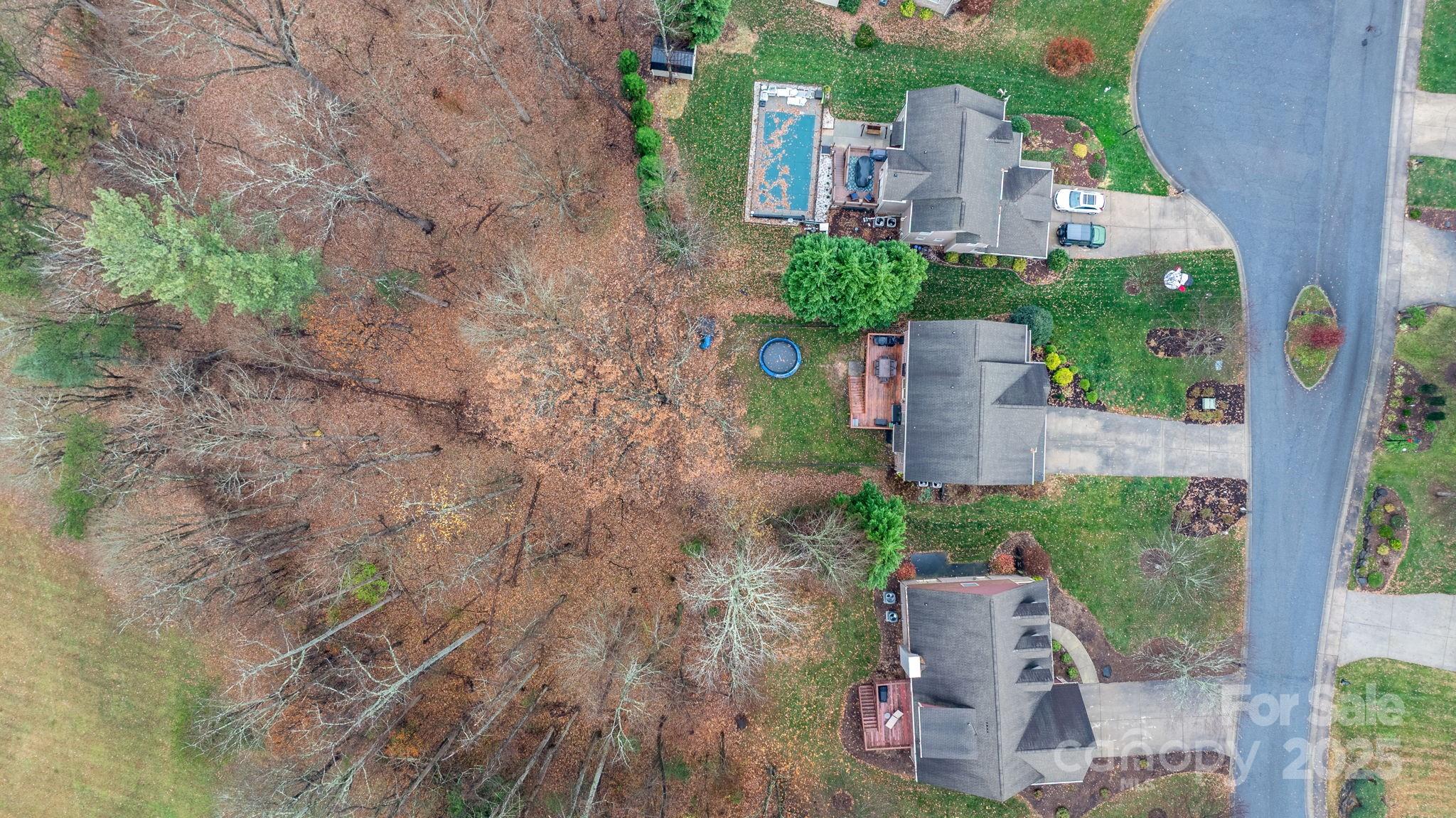 107 Maplewood Court