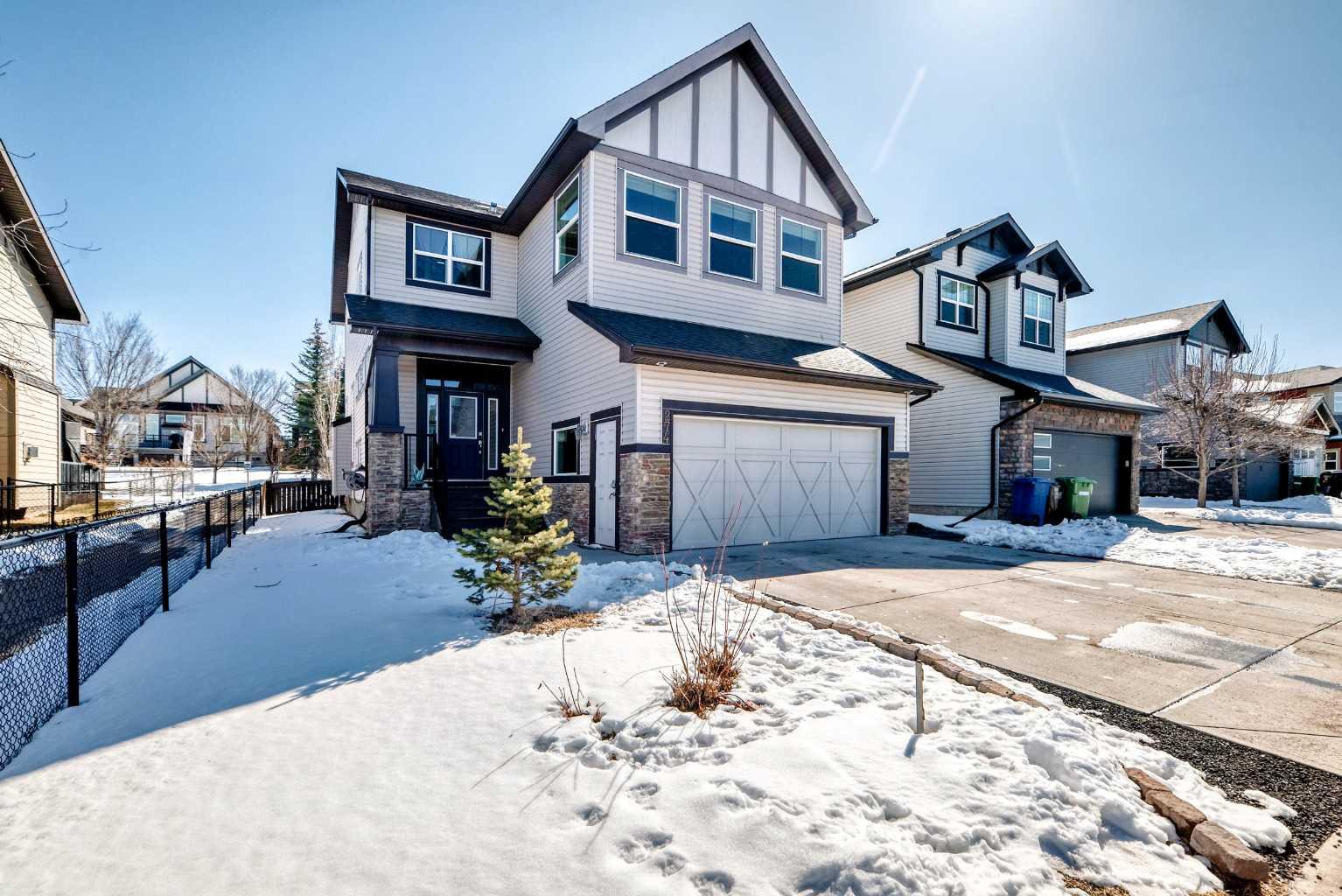 274 Kingsbury View SE